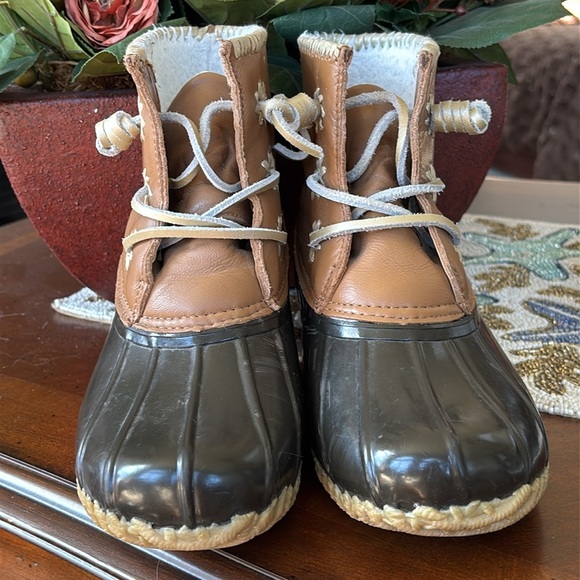 Jack Rogers Chloe Duck Classic Rain Boots Lace Up Leather Rubber Waterproof - Picture 3 of 15